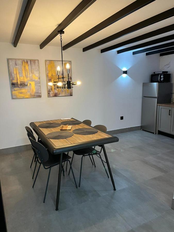 Apartamentos La Chimenea Mérida Ngoại thất bức ảnh